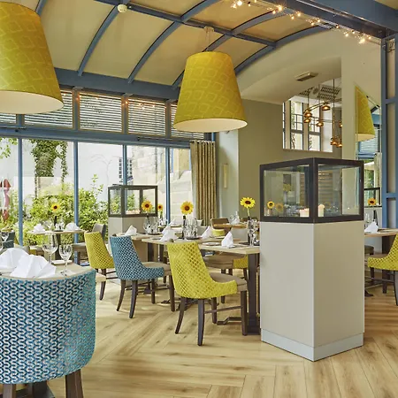 H4 Hotel Residenzschloss Bayreuth-3